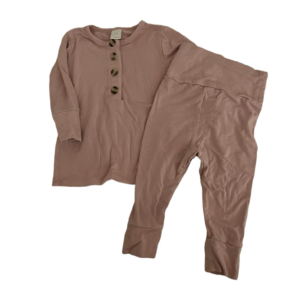 LouLou and Co Top and Bottom set